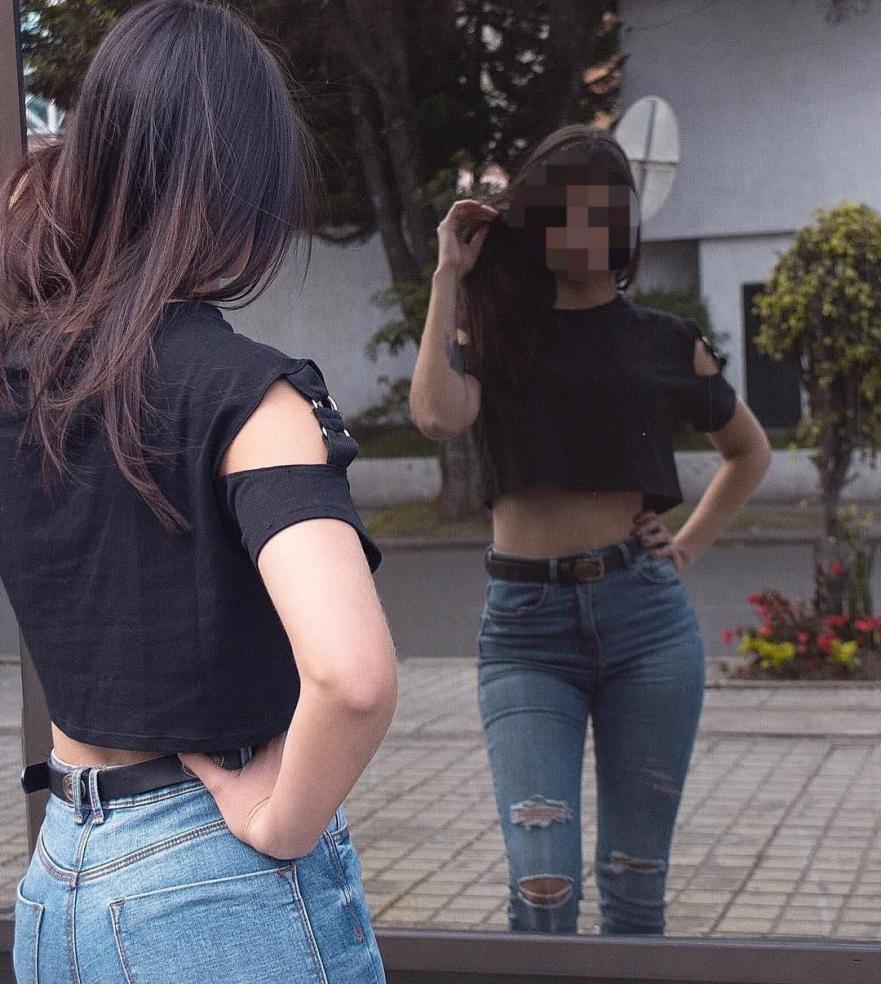 624843995|YESSICA|Chica