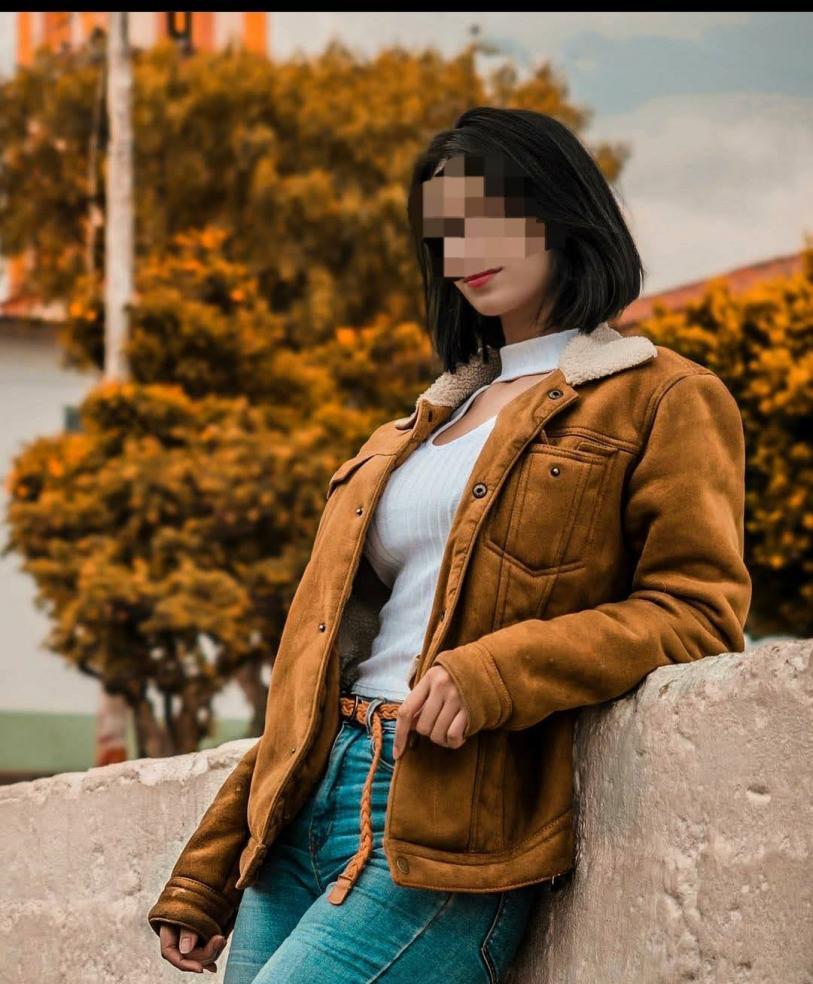 624843995|YESSICA|Chica