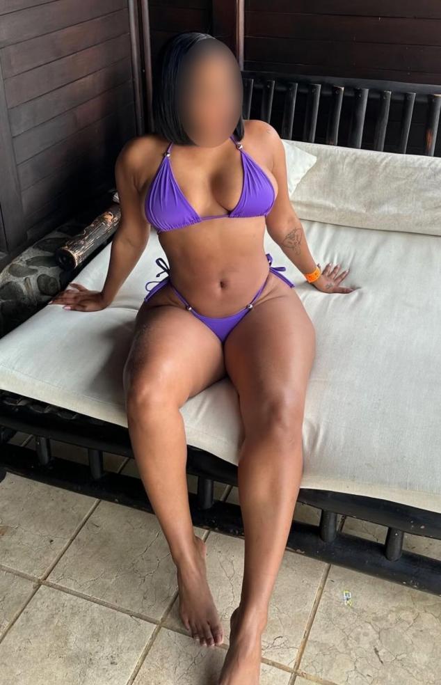 641831457|SOFI|Chica