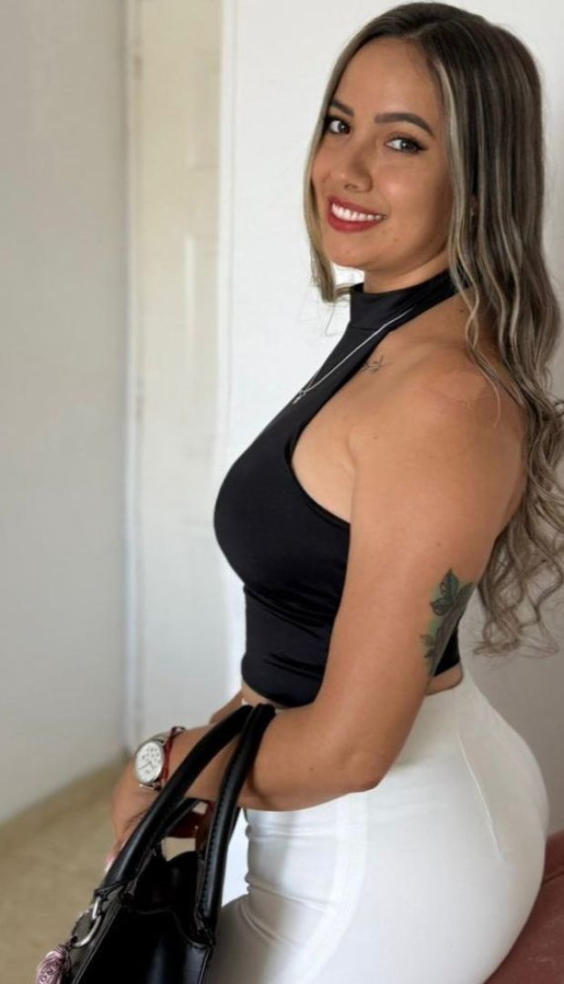 624826128|SOFIA|Chica