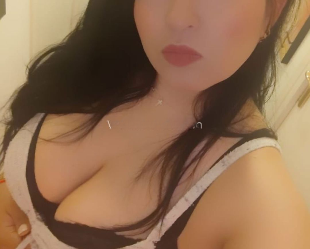 669288410|IRENE|Chica