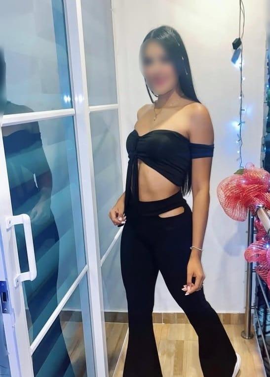 611264812|DANNA|Chica