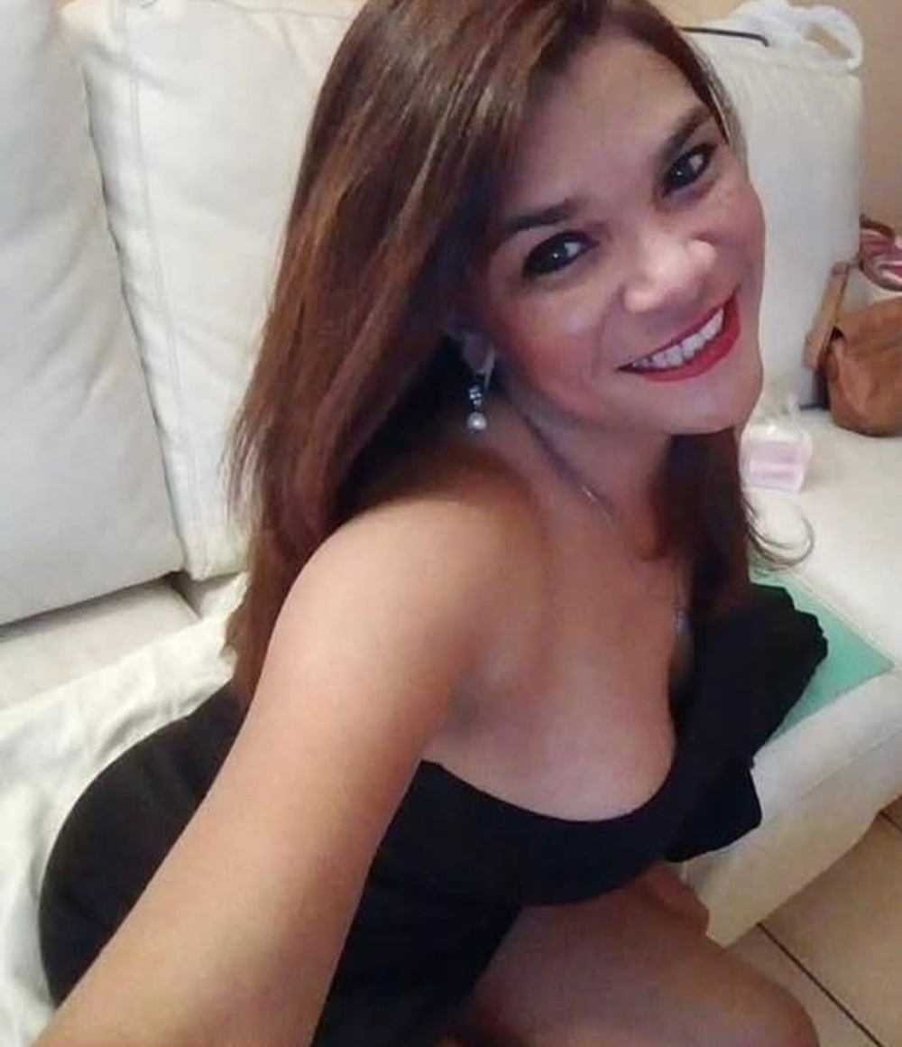 680687637|LAURA|Chica