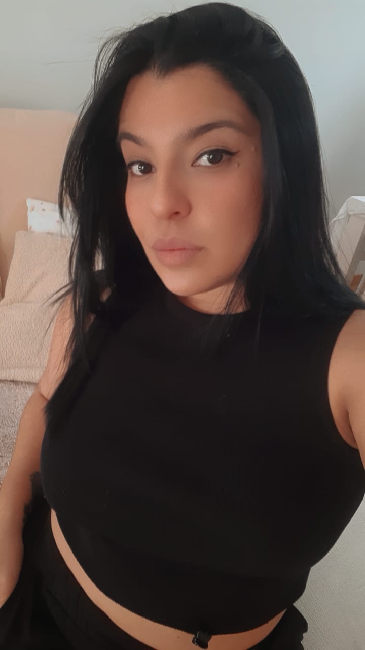 643104675|FIORELLA|Chica