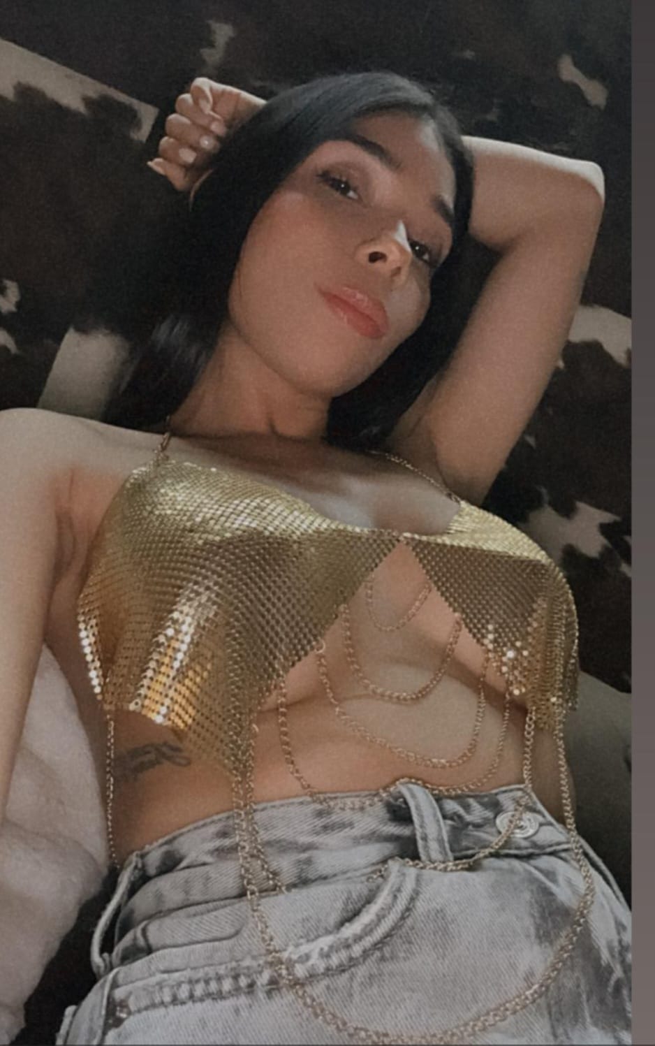 680615957|PAULA|Chica