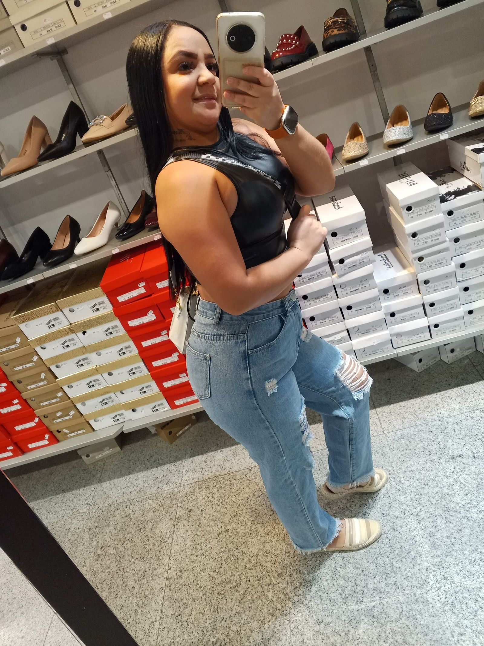 687227650|KIMBERLY|Chica