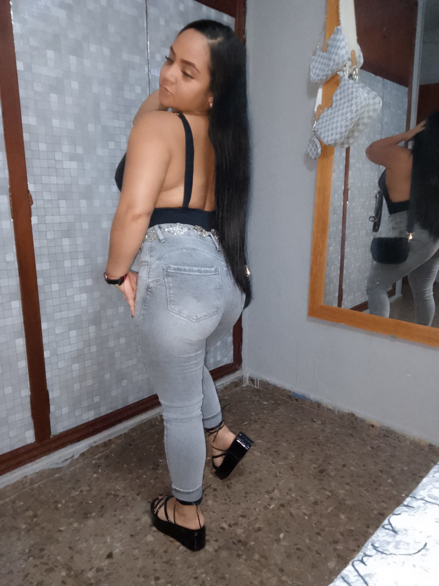 687227650|KIMBERLY|Chica