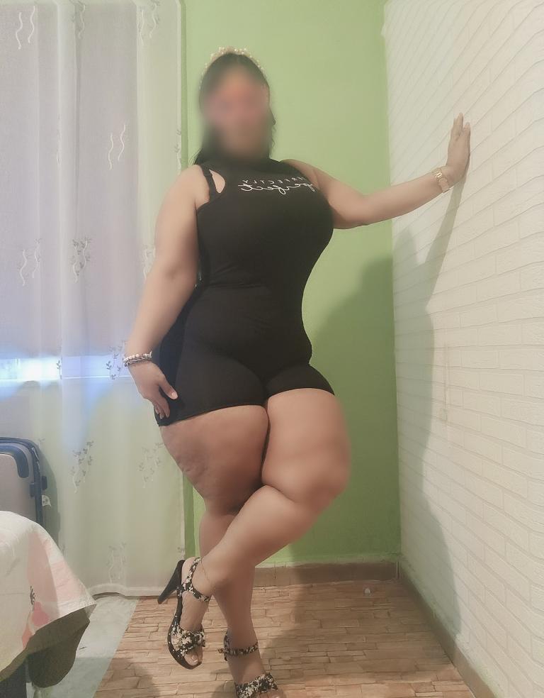 631812547|JOLY|Chica