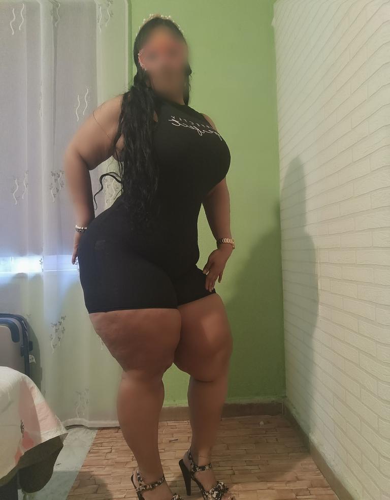 631812547|JOLY|Chica