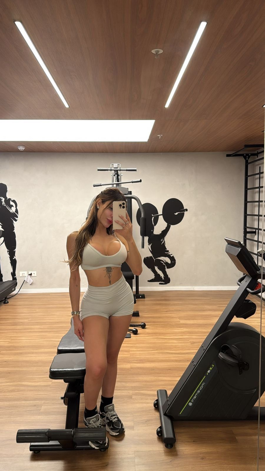 722302087|VALENTINA|Chica