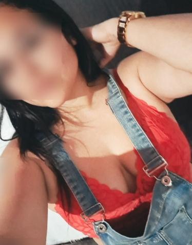 602703405|AROA|Chica