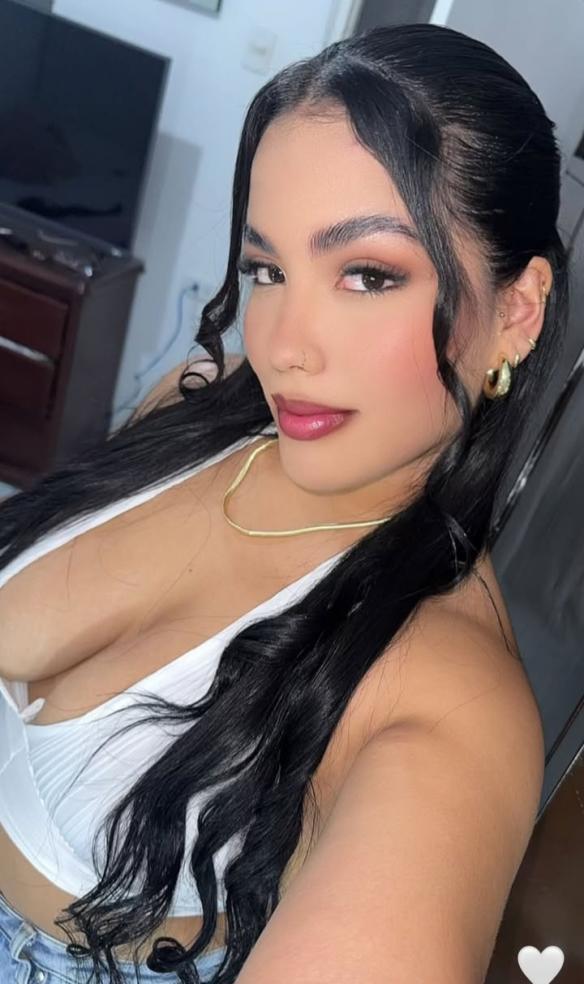 604393994|CAMILA|Chica