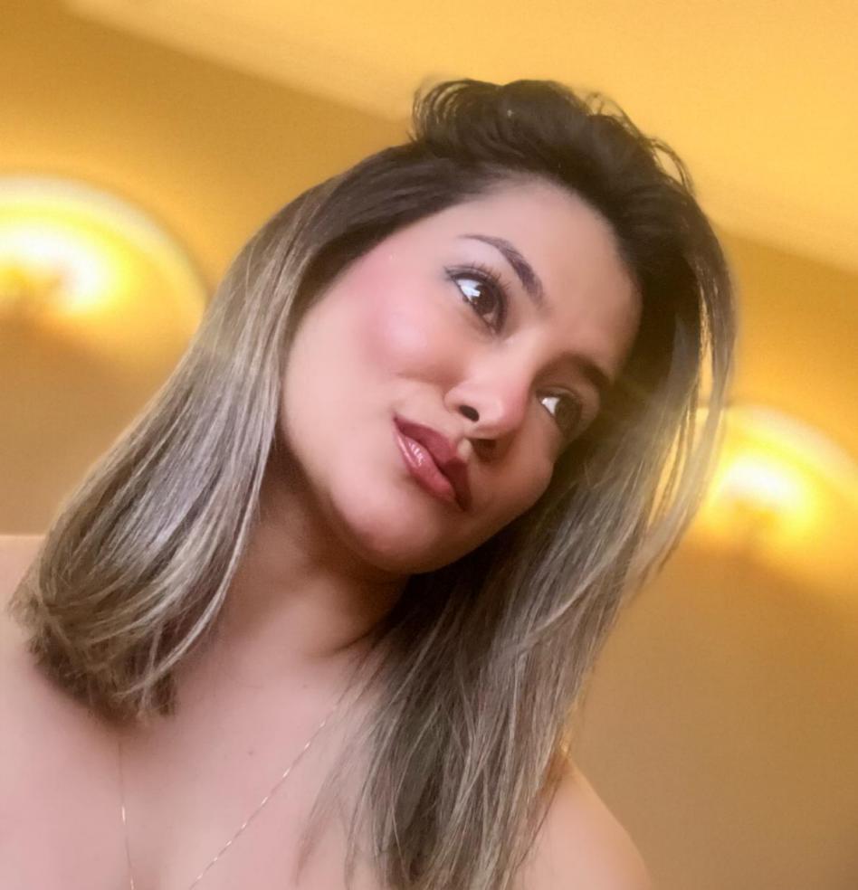 613460700|LUANA|Chica