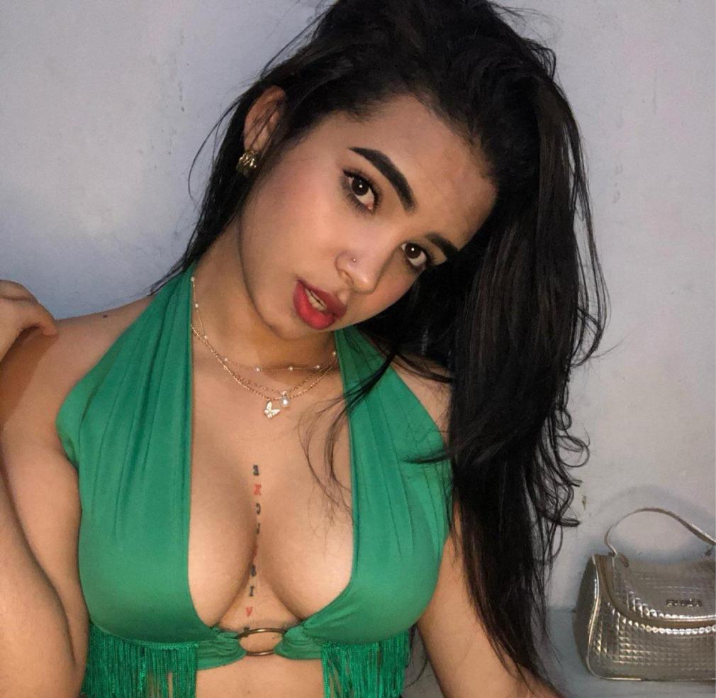 651772515|BRITANI|Chica