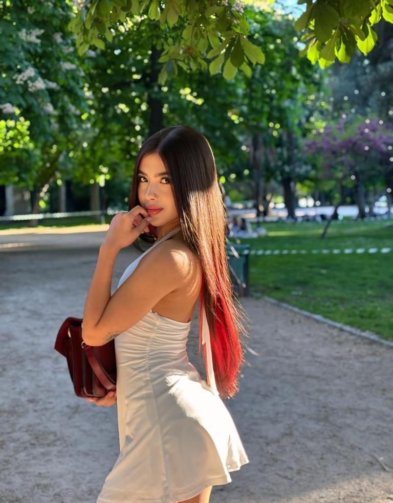 632112238|VILLA|Chica