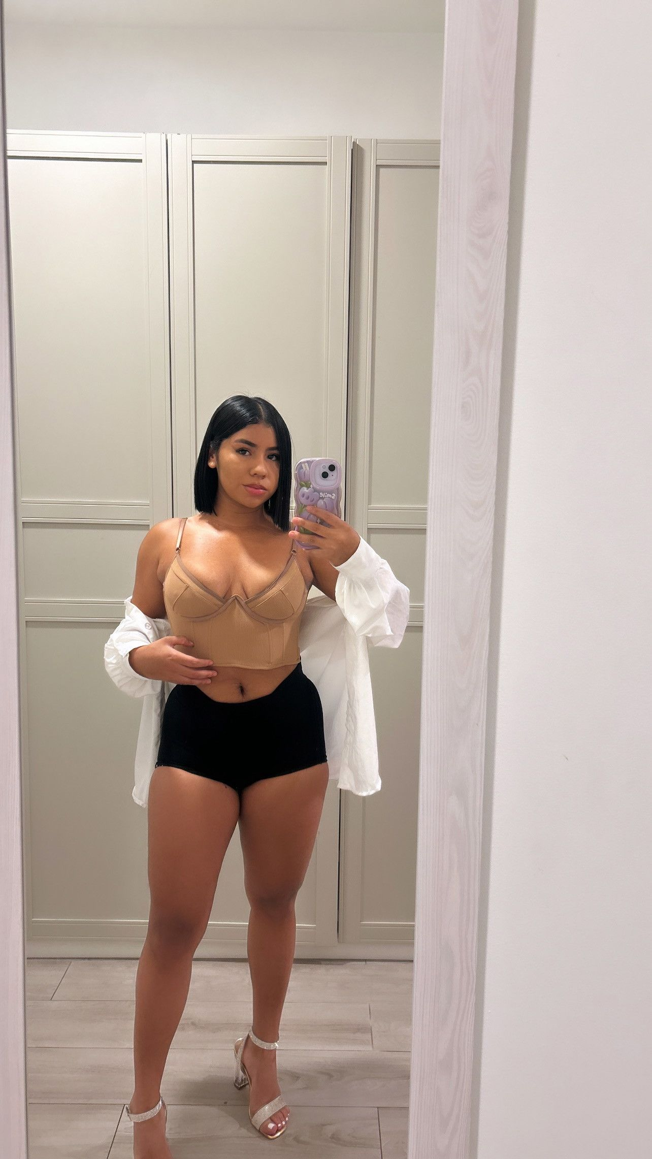 643163530|VIOLETA|Chica