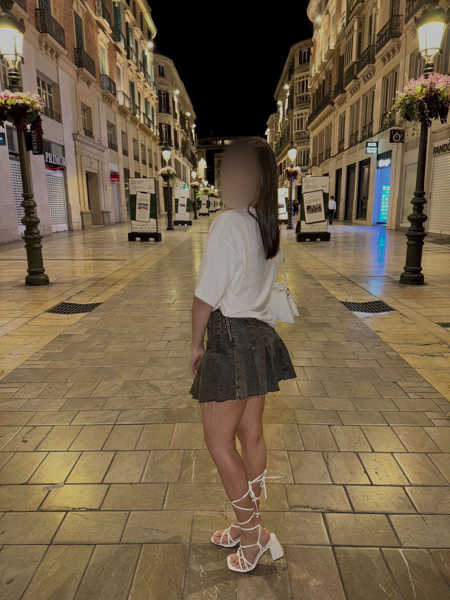 614585417|ANA|Chica