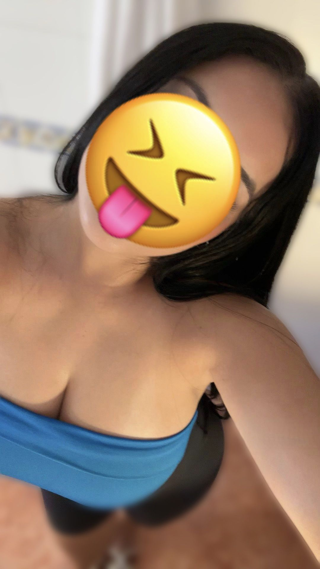 612211528|OLIVIA|Chica
