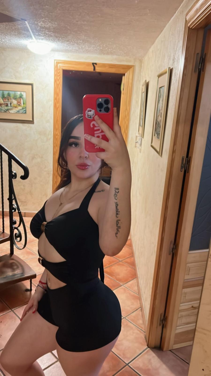 604240778|MIA|Chica