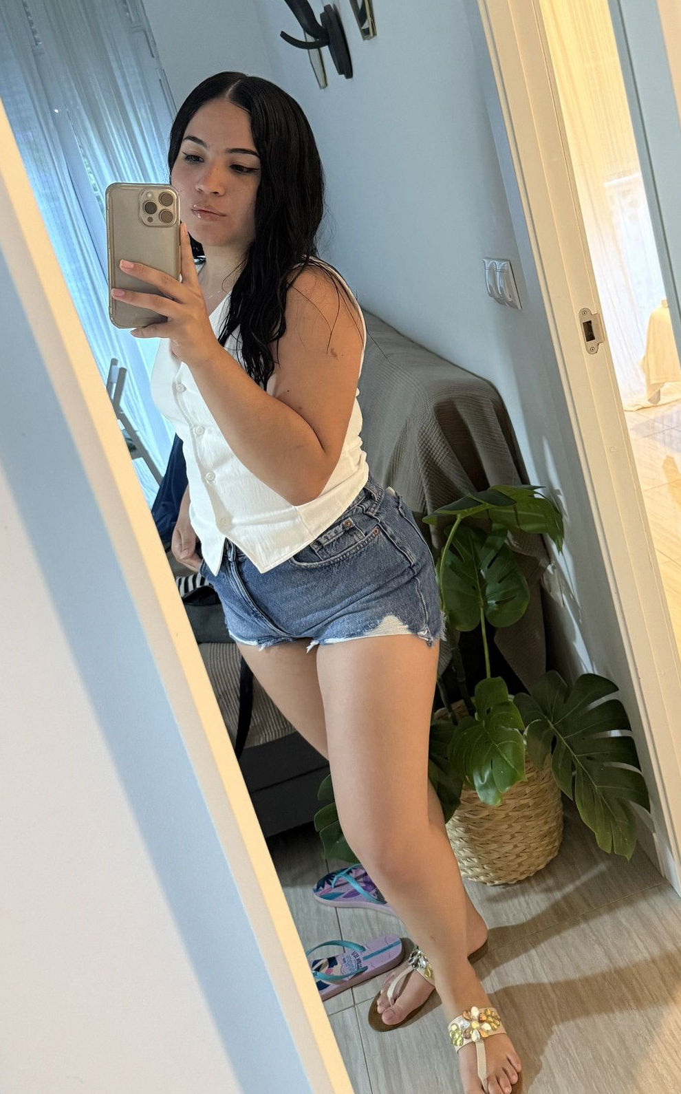 614719671|NICOL|Chica