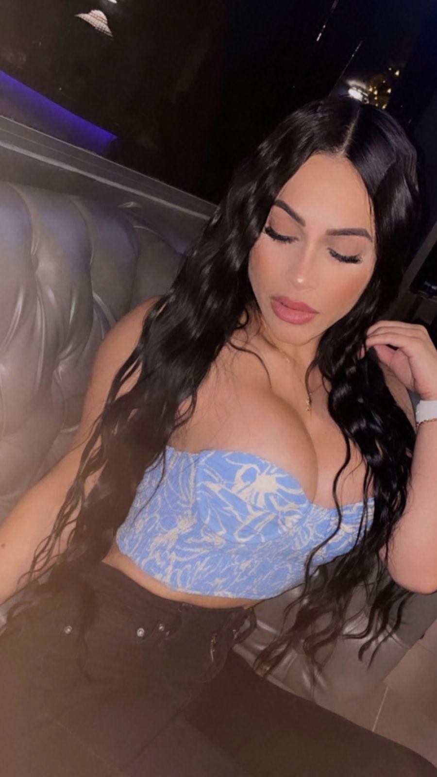 685961414|ALEXA|Chica