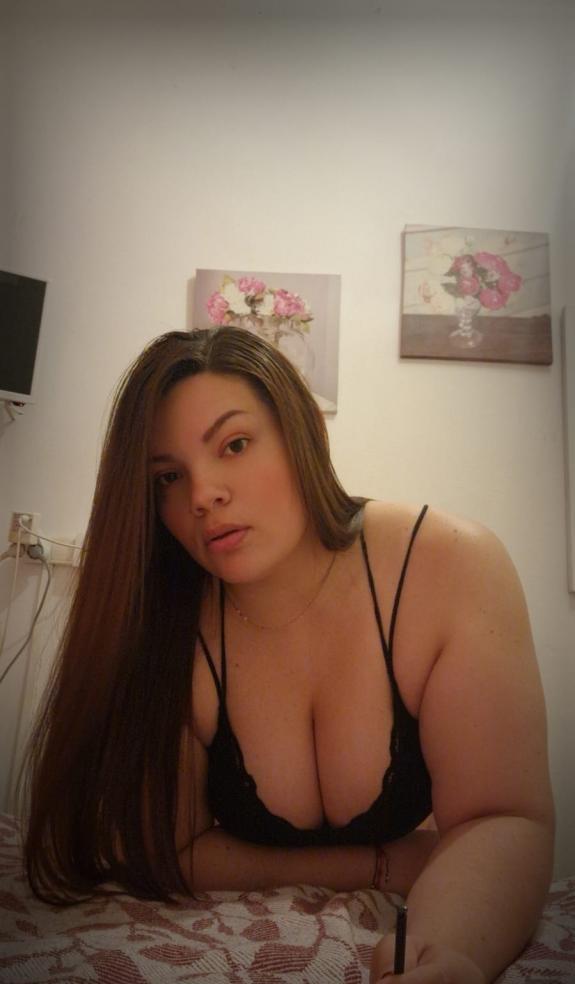604216352|YESSICA|Chica
