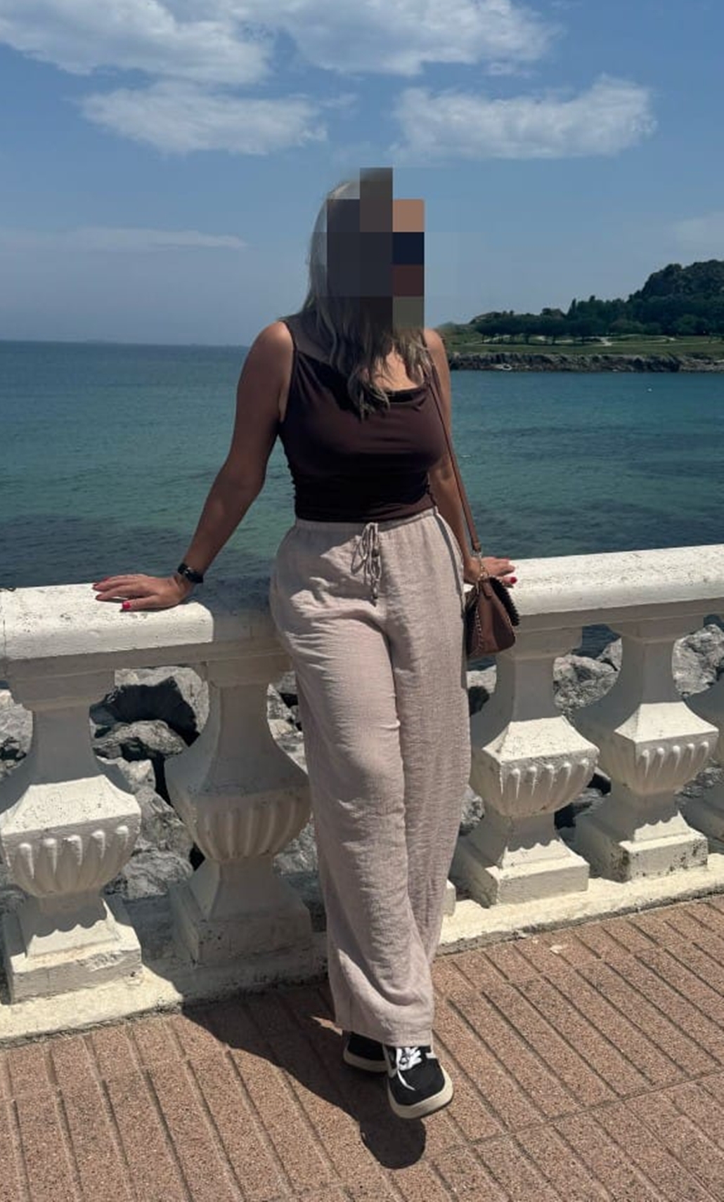 603721961|BRUNA|Chica