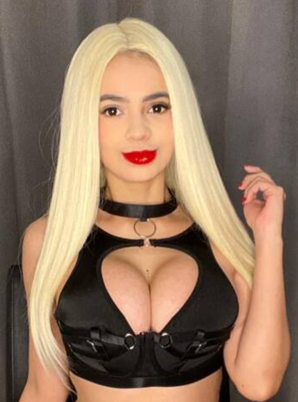 654051944|NATALY|Chica