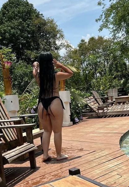 661083382|SARA|Chica