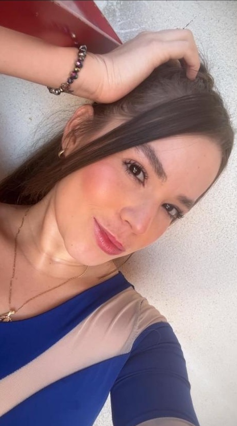 629073544|VIOLLETA|Chica