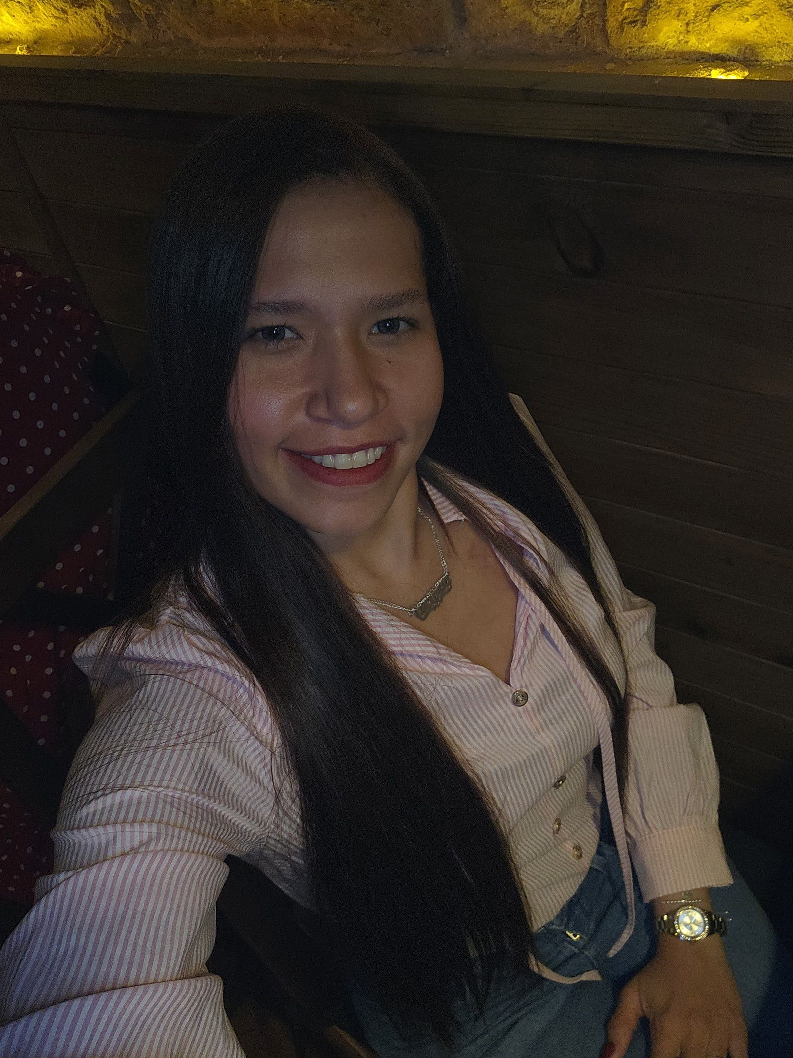 643094440|MIA|Chica