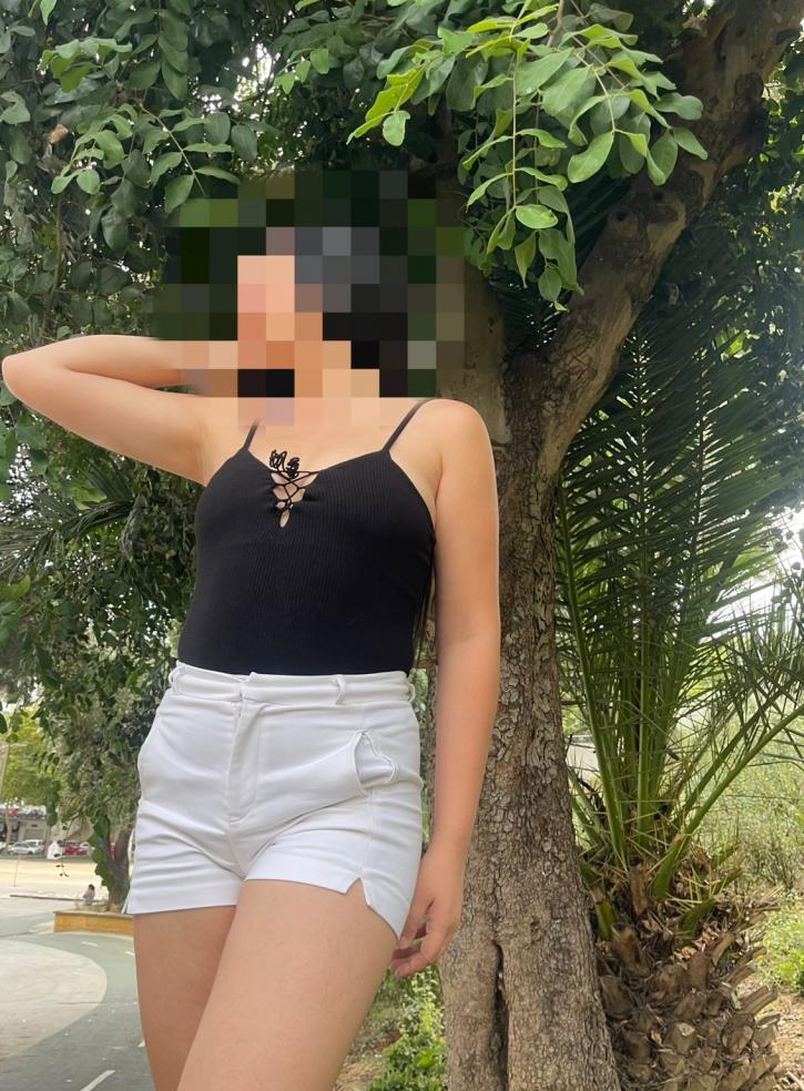 663459210|VANESA|Chica