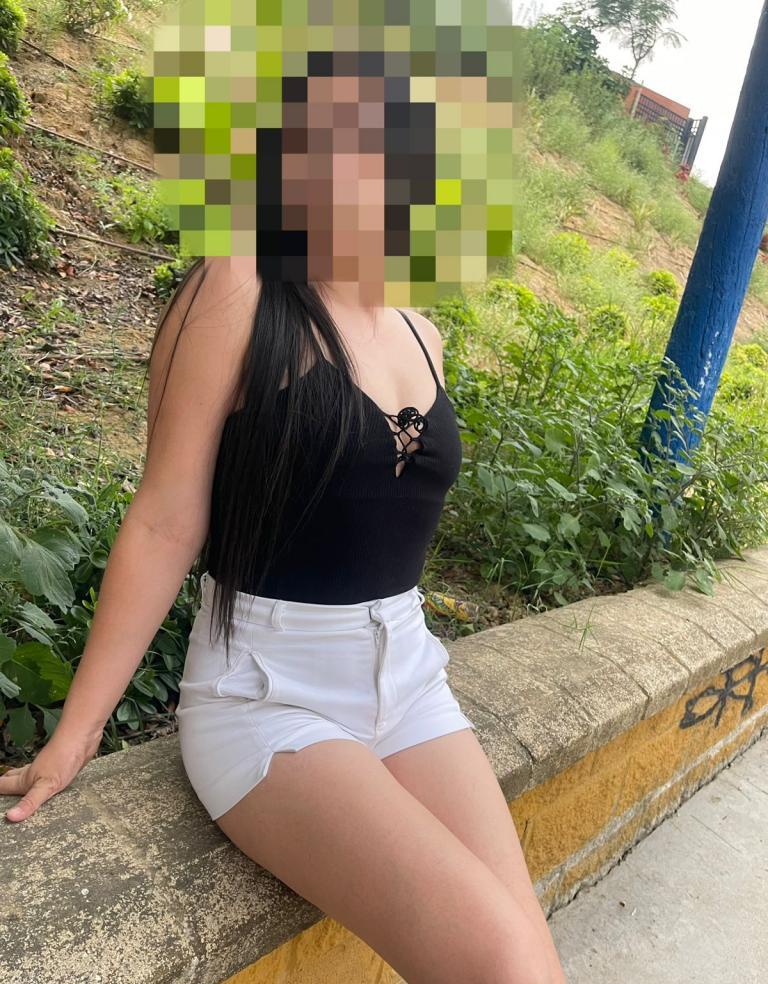 663459210|VANESA|Chica