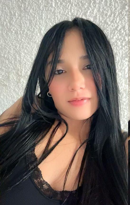 647276433|GABRIELA|Chica