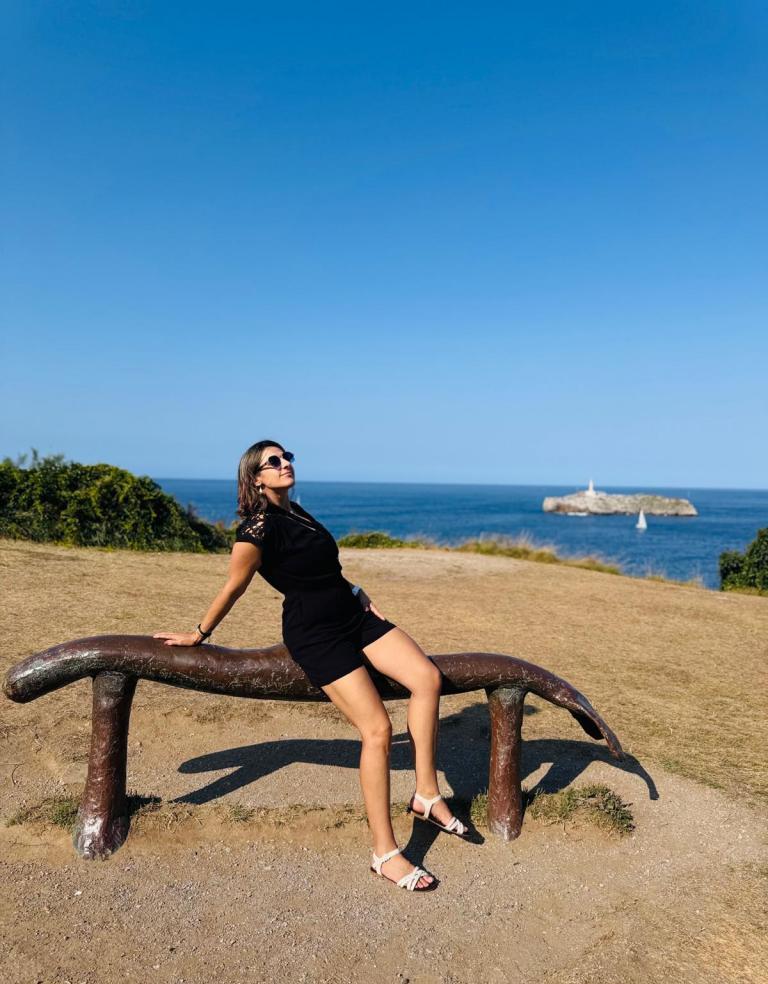 697696775|RAYANE|Chica