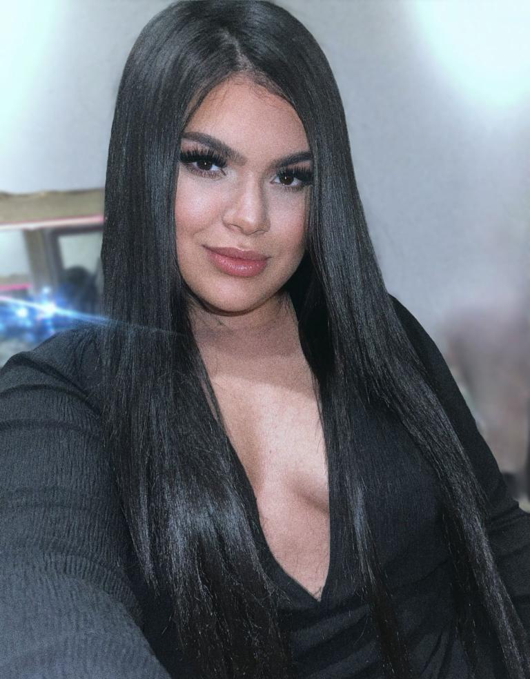 600225277|SHANELL|Chica