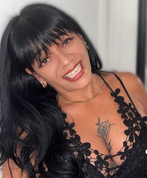 613582625|ZAFIRO|Chica