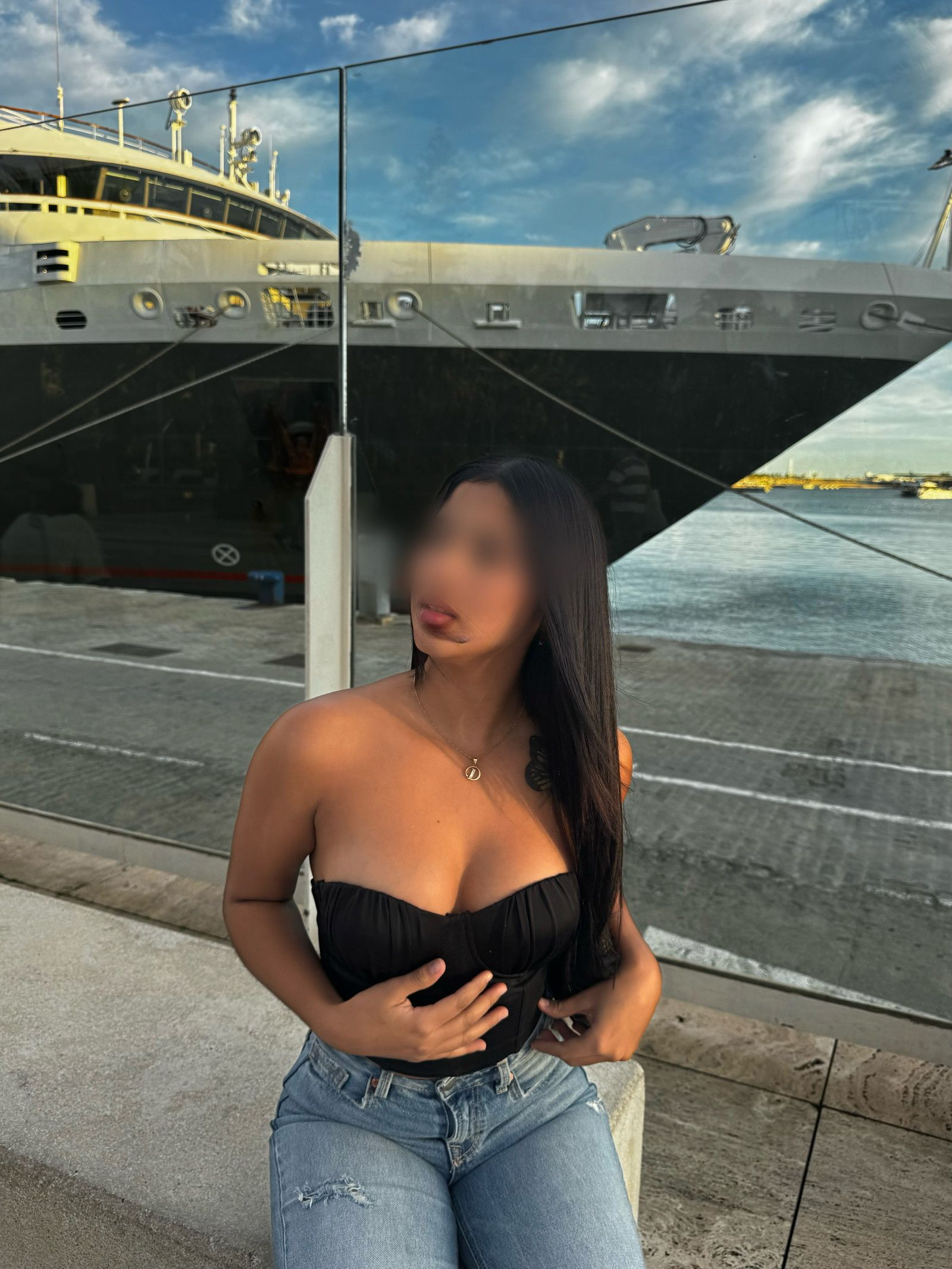 614557170|DANIELA|Chica