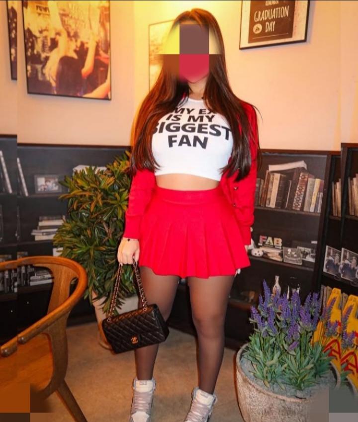 611766015|NATALIA|Chica