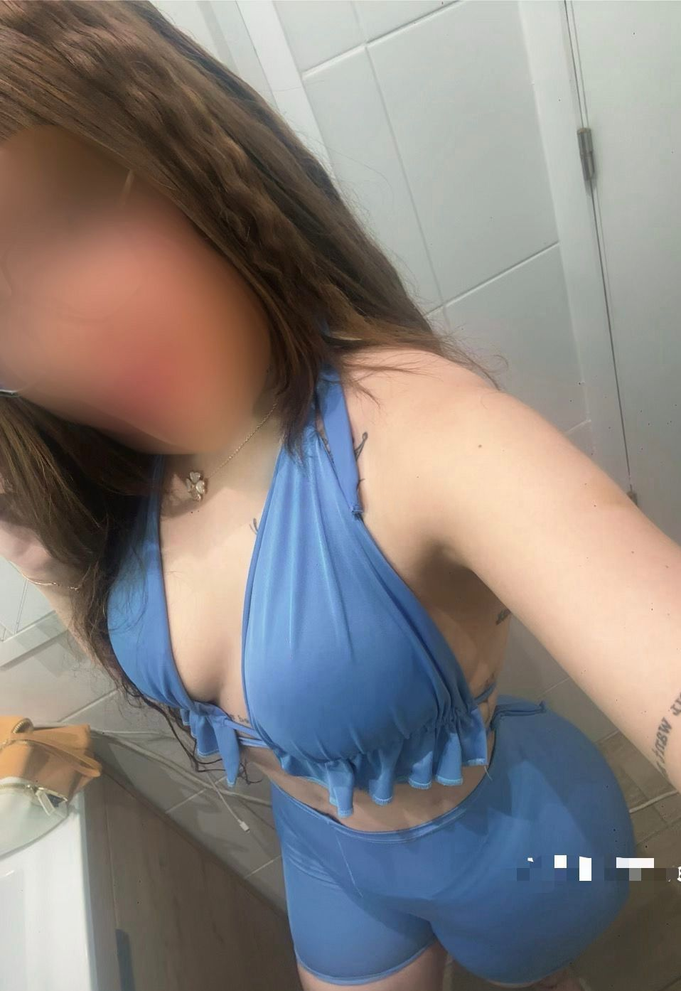 613843923|SOFIA|Chica