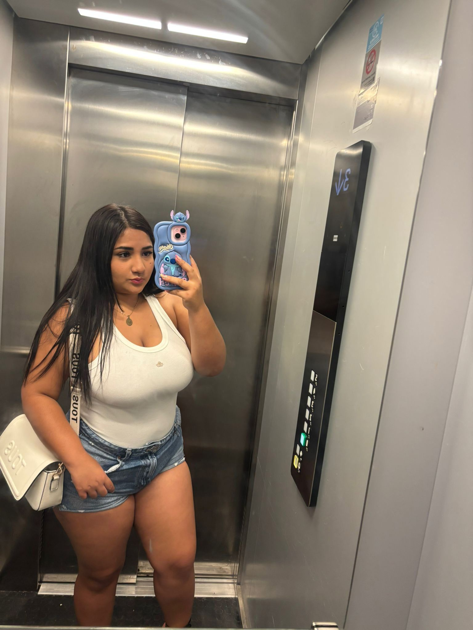 631247682|ESTRELLA|Chica