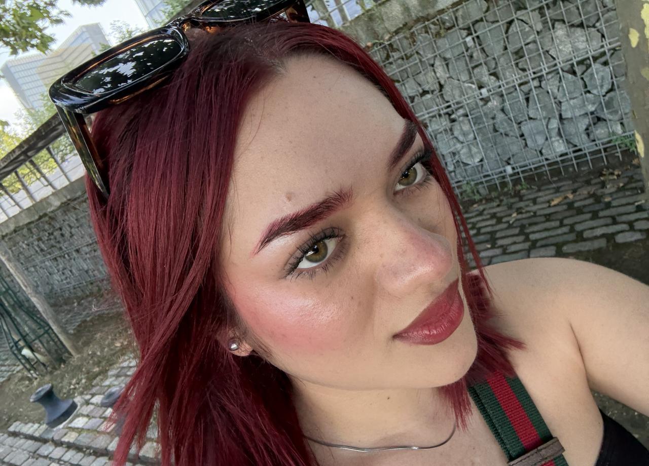 614288054|GEMMA|Chica