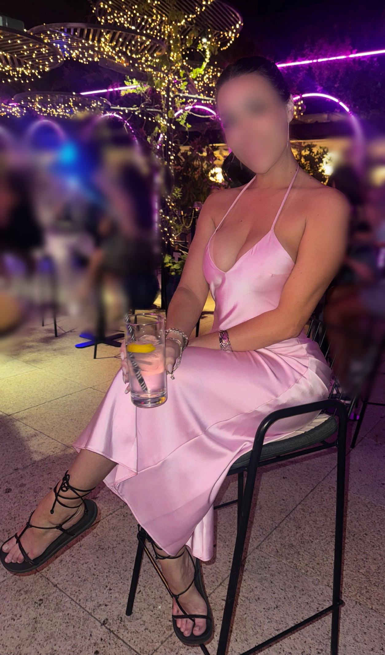 611244718|YASMIN|Chica