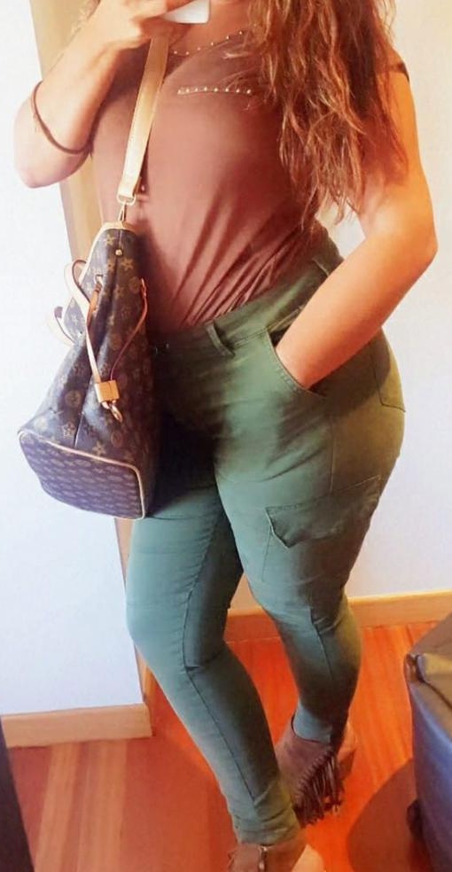 633054056|LORENA|Chica