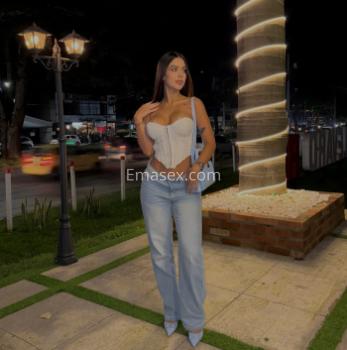Puta en Oviedo - 647206944