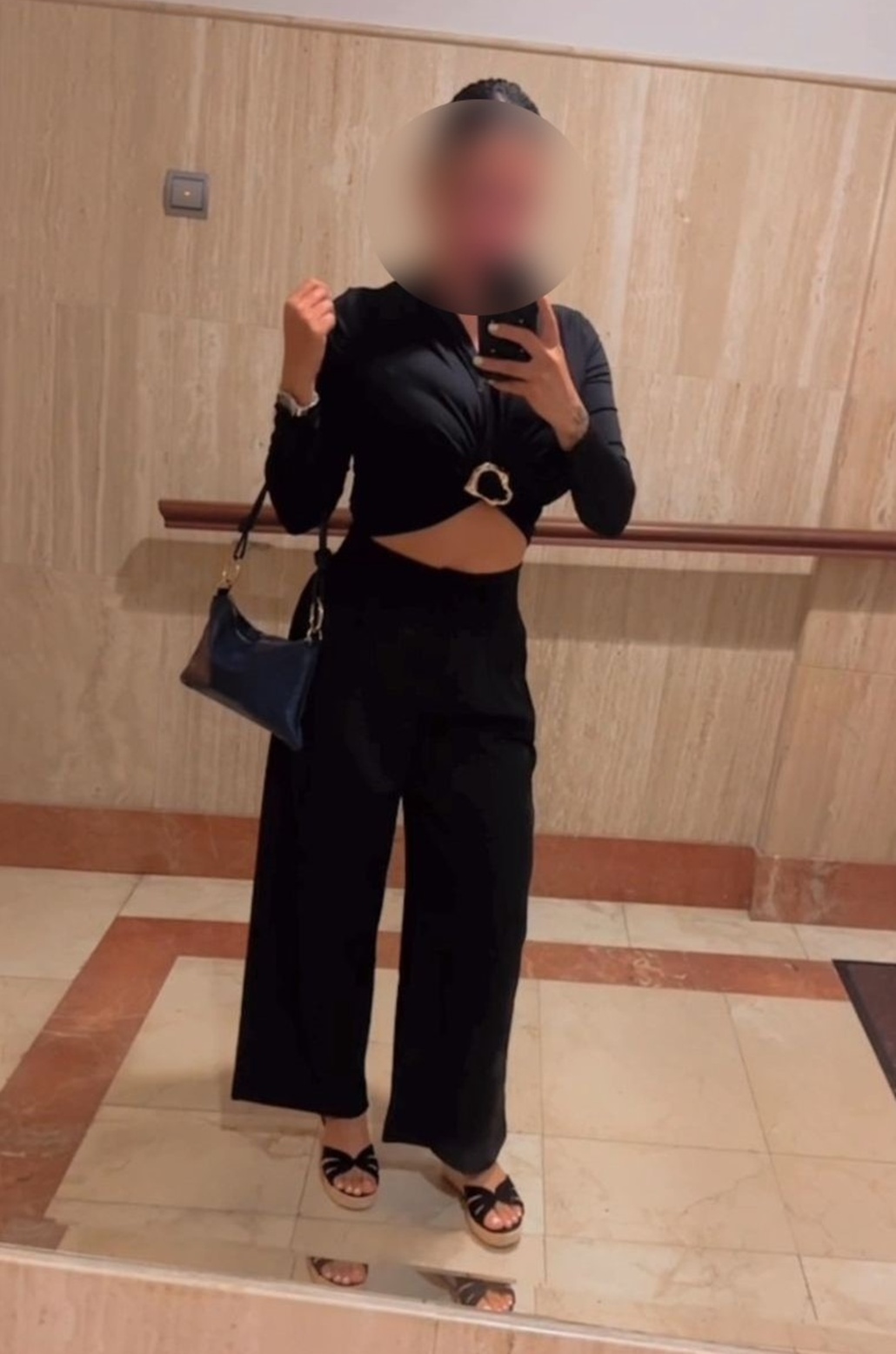 614157141|LARA|Escort