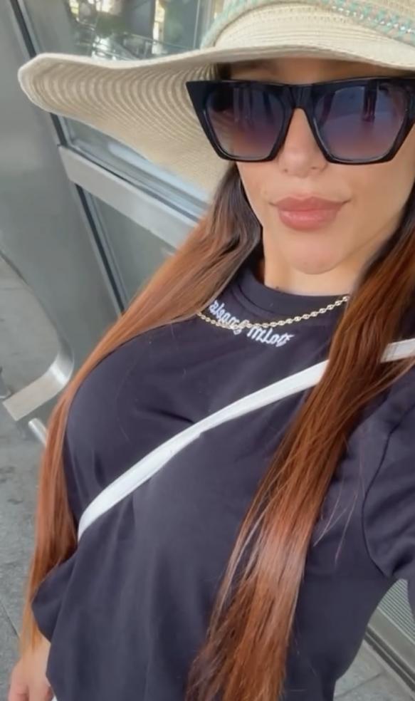 661433214|MIA|Chica