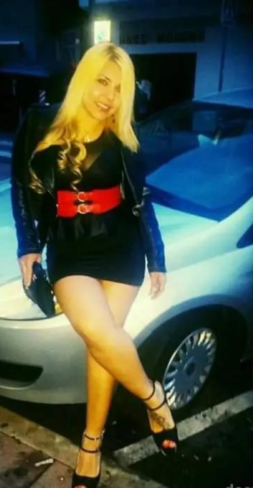 611242688|ALMUDENA|Chica