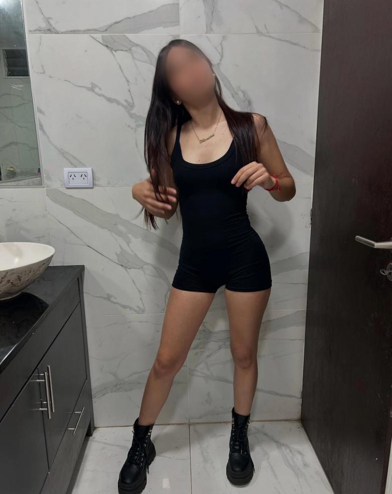 611347658|VILLA|Chica