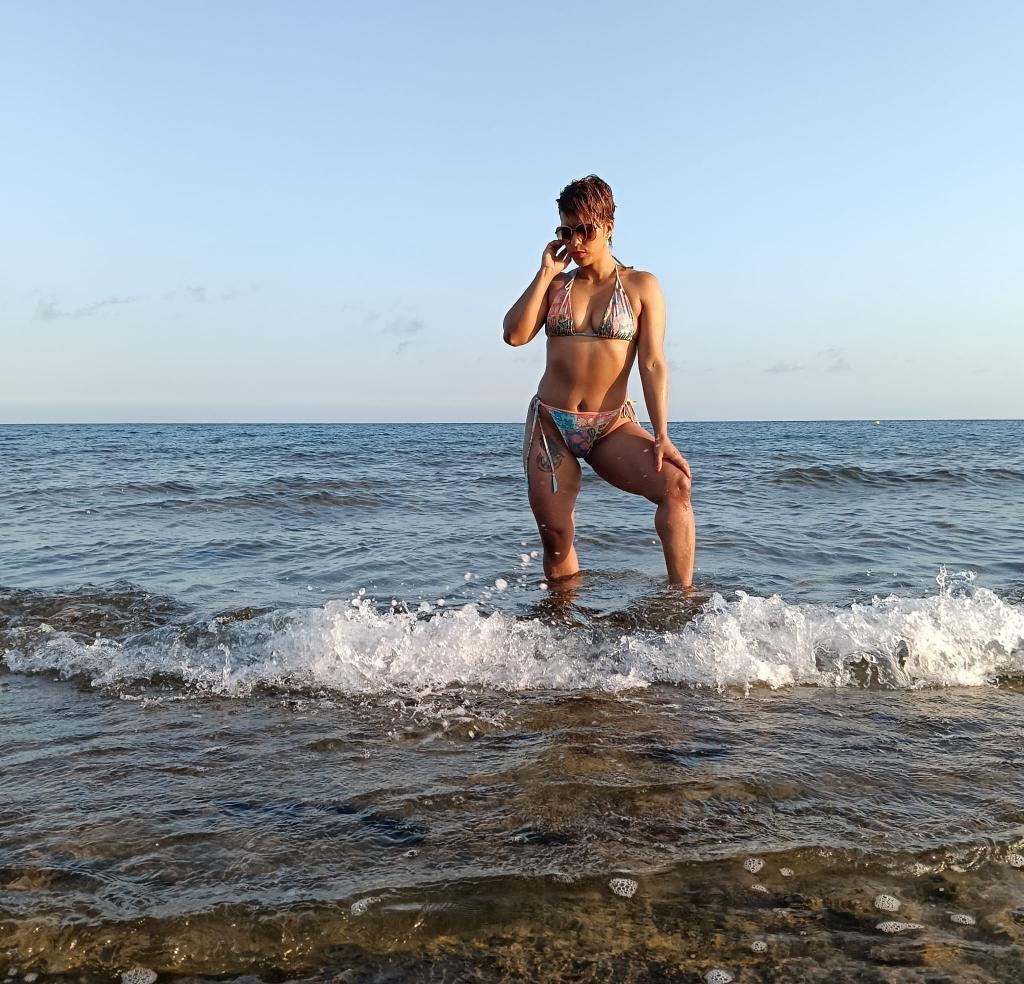 643463083|MONICA|Chica